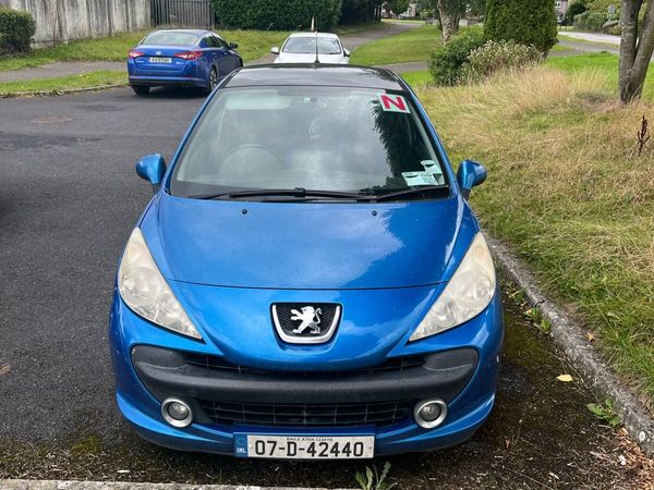 Peugeot 207 Hatchback, Petrol, 2007, Blue