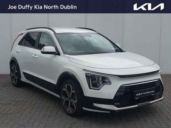Kia Niro SUV, Petrol Plug-in Hybrid, 2024, White