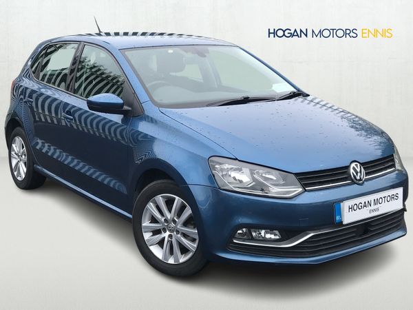 Volkswagen Polo Hatchback, Petrol, 2016, Blue