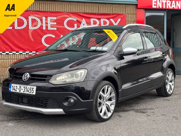 Volkswagen Polo Hatchback, Petrol, 2014, Black