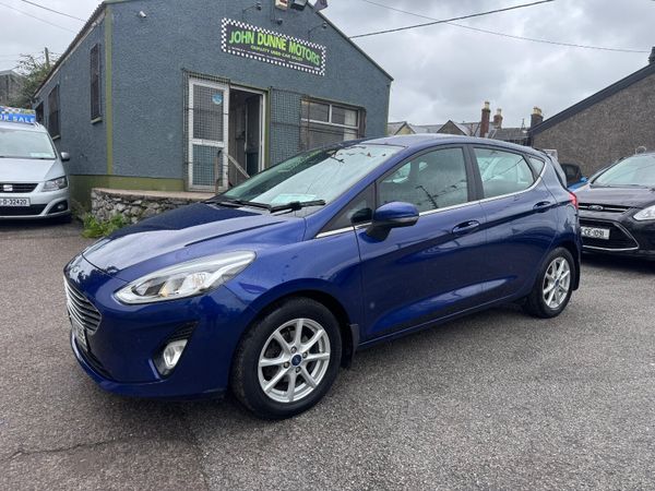 Ford Fiesta Hatchback, Petrol, 2018, Blue