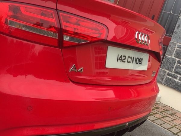 Audi A4 Saloon, Diesel, 2014, Red