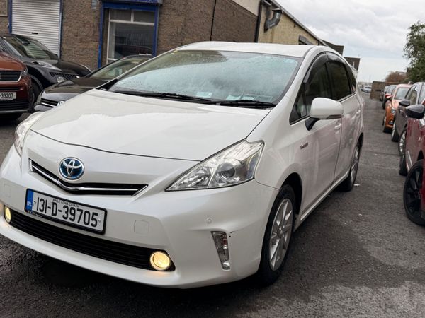 Toyota Prius MPV, Petrol Hybrid, 2013, White
