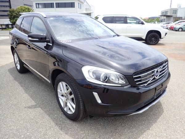 Volvo XC60 Estate, Diesel, 2016, Blue
