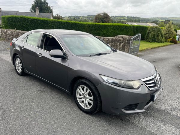 Honda Accord Saloon, Diesel, 2014, Grey