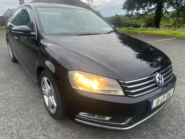 Volkswagen Passat Saloon, Diesel, 2011, Black