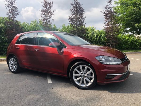 Volkswagen Golf Hatchback, Diesel, 2019, Red