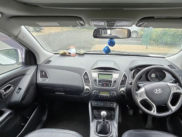 Hyundai ix35 SUV, Diesel, 2013, White