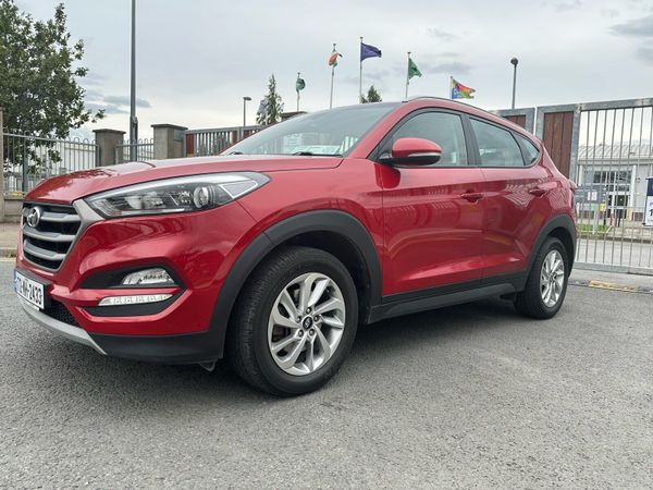 Hyundai Tucson SUV, Diesel, 2017, Red