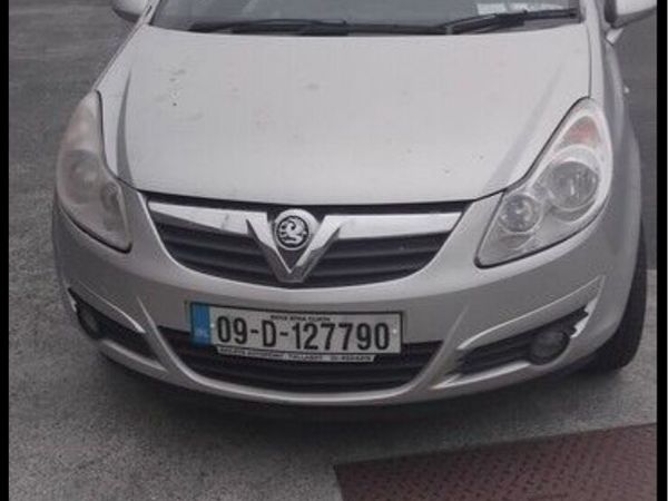 Vauxhall Corsa Hatchback, Diesel, 2009, Silver