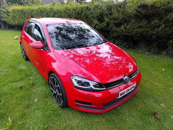 Volkswagen Golf Hatchback, Diesel, 2016, Red