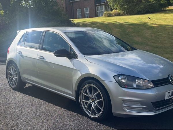 Volkswagen Golf Hatchback, Diesel, 2014, Silver