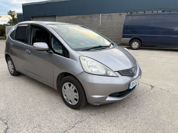 Honda Fit Hatchback, Petrol, 2009, Grey