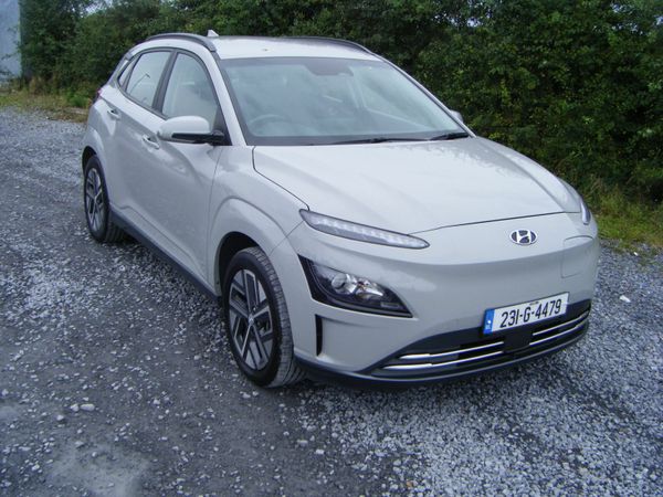 Hyundai KONA Hatchback, Electric, 2023, Grey