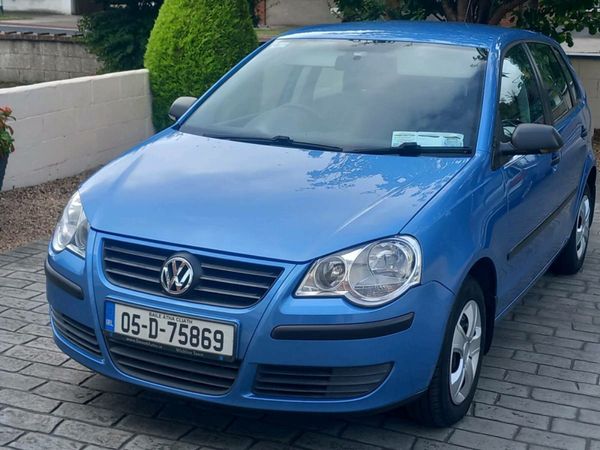 Volkswagen Polo Hatchback, Petrol, 2005, Blue