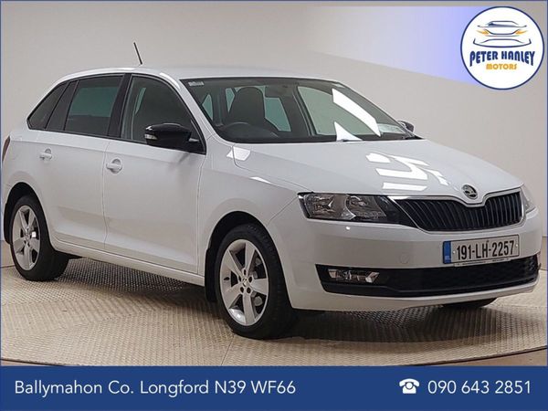 Skoda Rapid Hatchback, Petrol, 2019, White