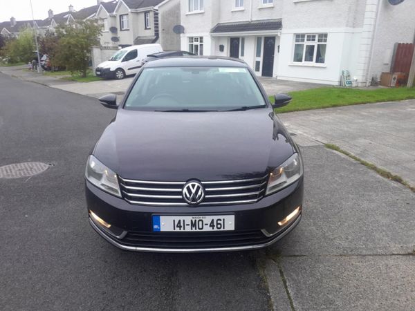 Volkswagen Passat Saloon, Diesel, 2014, Black