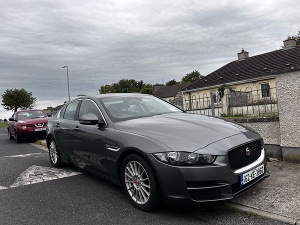 Jaguar XE Saloon, Diesel, 2016, Grey