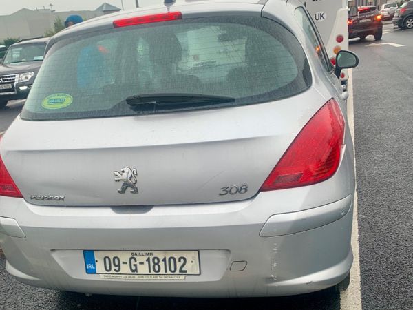 Peugeot 308 Hatchback, Diesel, 2009, Silver