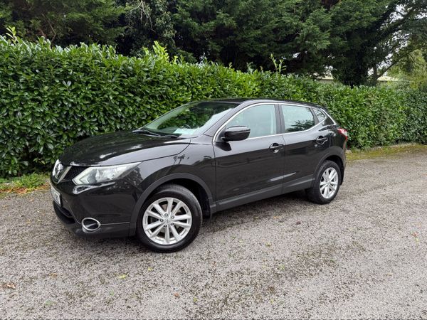 Nissan Qashqai Hatchback, Diesel, 2015, Black