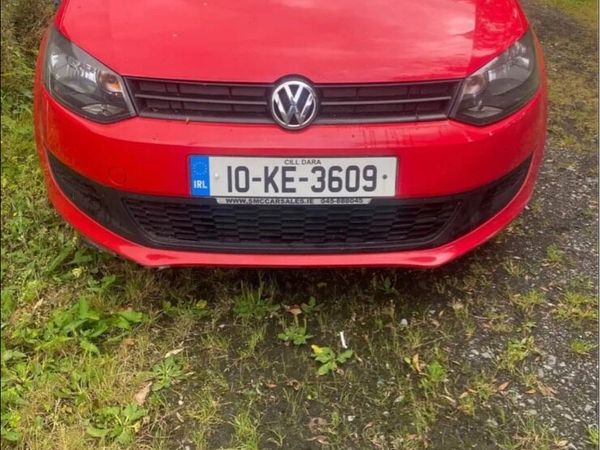 Volkswagen Polo Hatchback, Petrol, 2010, Red