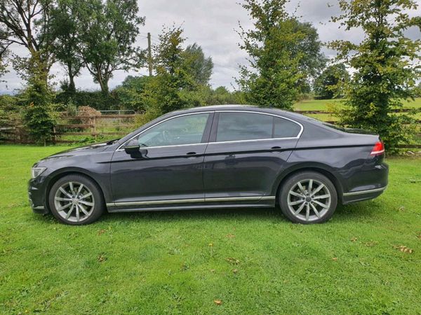 Volkswagen Passat Saloon, Diesel, 2016, Black