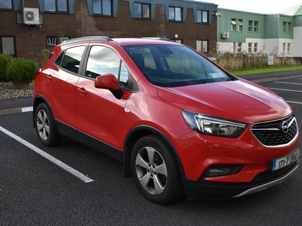 Opel Mokka SUV, Petrol, 2017, Red