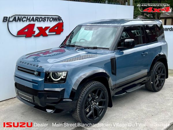 Land Rover Defender SUV, Diesel, 2025, Blue