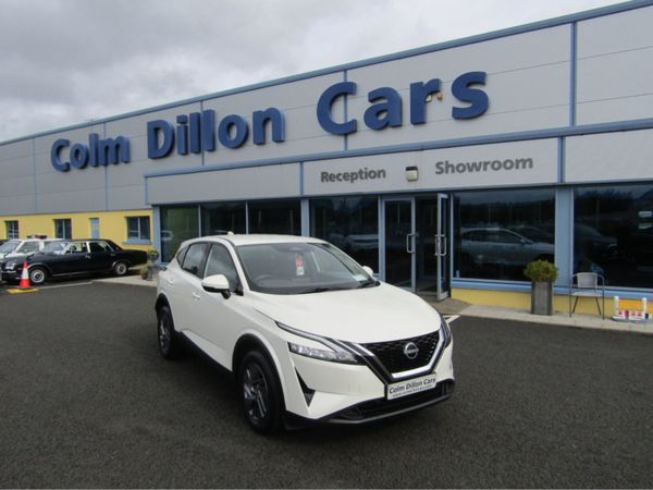 Nissan Qashqai SUV, Petrol Hybrid, 2023, White