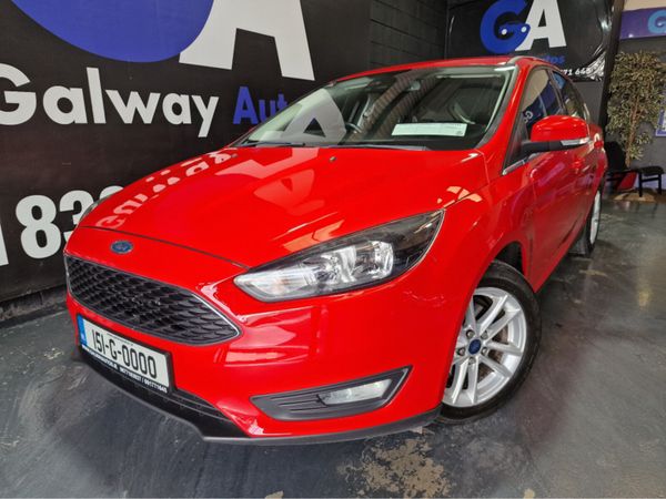 Ford Focus Hatchback, Diesel, 2015, Red