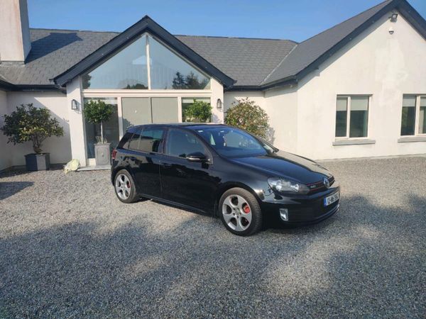 Volkswagen Golf Hatchback, Petrol, 2012, Black
