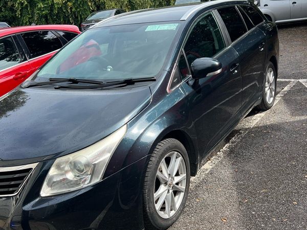 Toyota Avensis Estate, Diesel, 2011, Grey