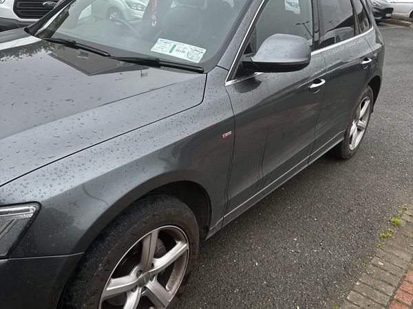 Audi Q5 SUV, Diesel, 2016, Grey