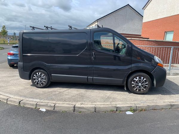 Renault Trafic Van, Diesel, 2005, Black