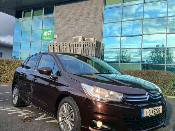 Citroen C4 Hatchback, Diesel, 2011, Red