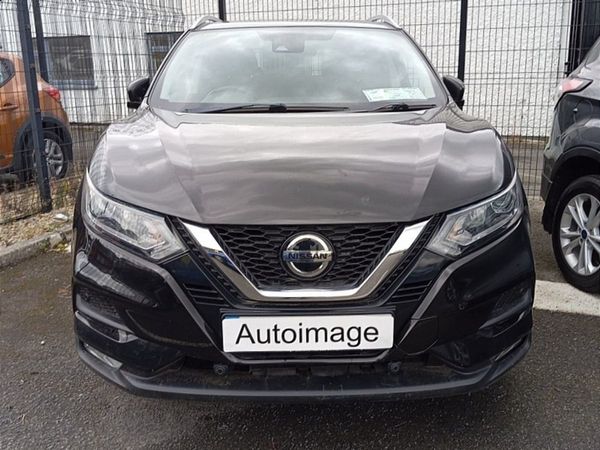 Nissan Qashqai MPV, Diesel, 2018, Black