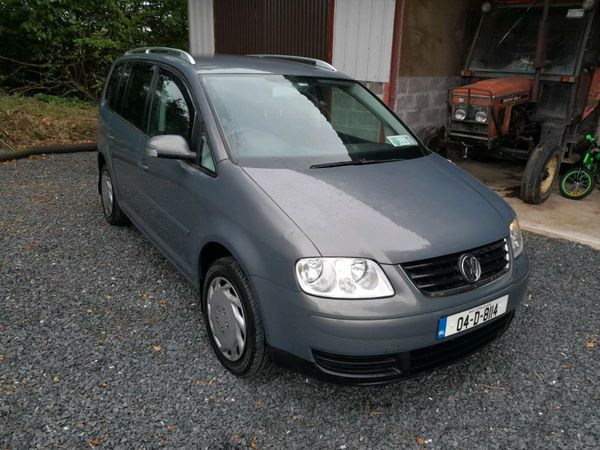 Volkswagen Touran MPV, Petrol, 2004, Grey