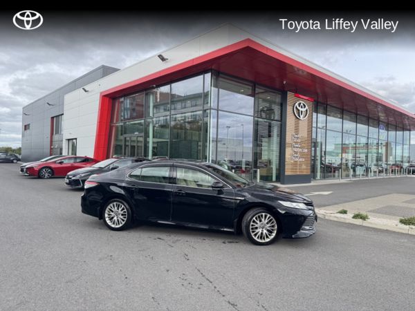 Toyota Camry Saloon, Petrol Hybrid, 2020, Black