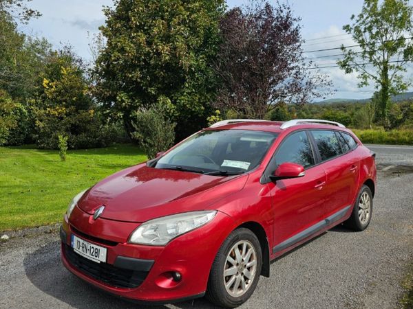 Renault Megane Estate, Diesel, 2010, Red