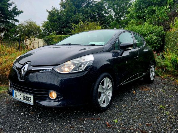 Renault Clio Hatchback, Petrol, 2017, Black