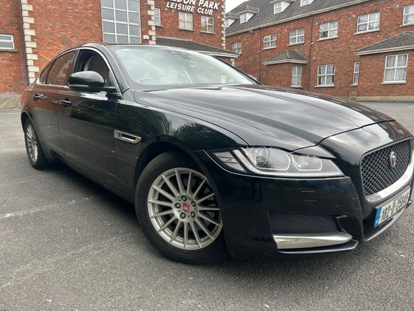Jaguar XF Saloon, Diesel, 2018, Black