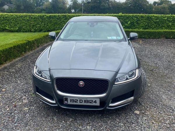 Jaguar XF Saloon, Diesel, 2019, Grey