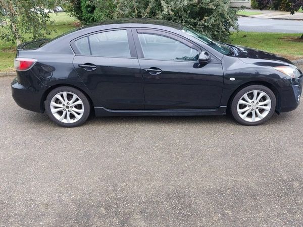 Mazda Mazda3 Saloon, Diesel, 2010, Black