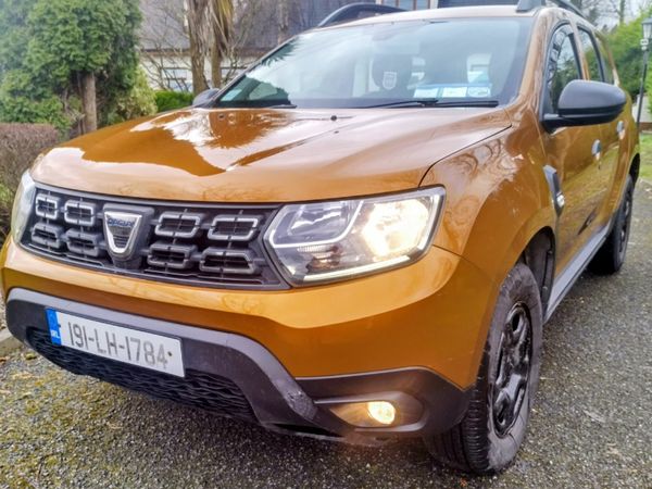 Dacia Duster SUV, Diesel, 2019, Orange
