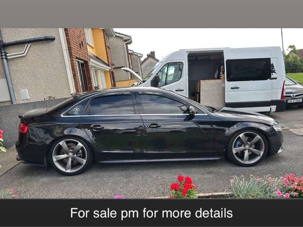 Audi A4 Saloon, Diesel, 2011, Black