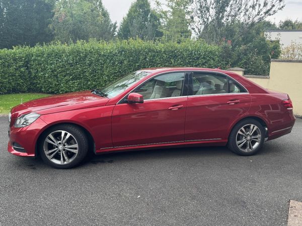 Mercedes-Benz E-Class Saloon, Diesel, 2015, Red