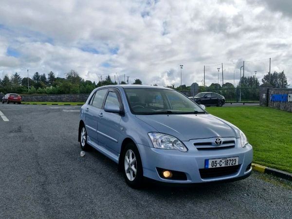 Toyota Corolla Hatchback, Petrol, 2005, Blue