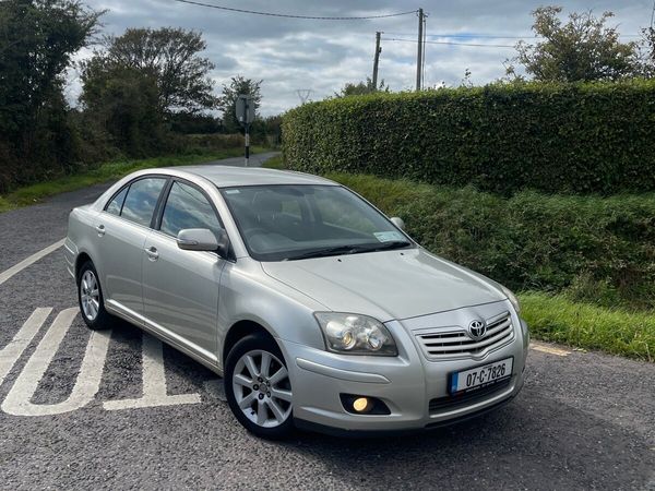 Toyota Avensis Saloon, Petrol, 2007, Silver