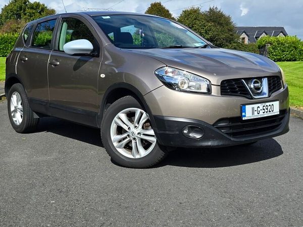 Nissan Qashqai SUV, Diesel, 2011, Beige