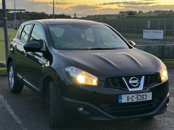 Nissan Qashqai Hatchback, Diesel, 2011, Black